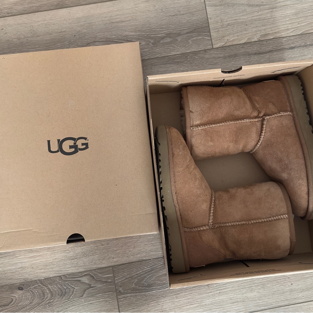 Uggs Classic short